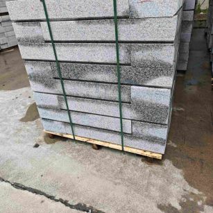 常德芙蓉白路牙石，马路牙子