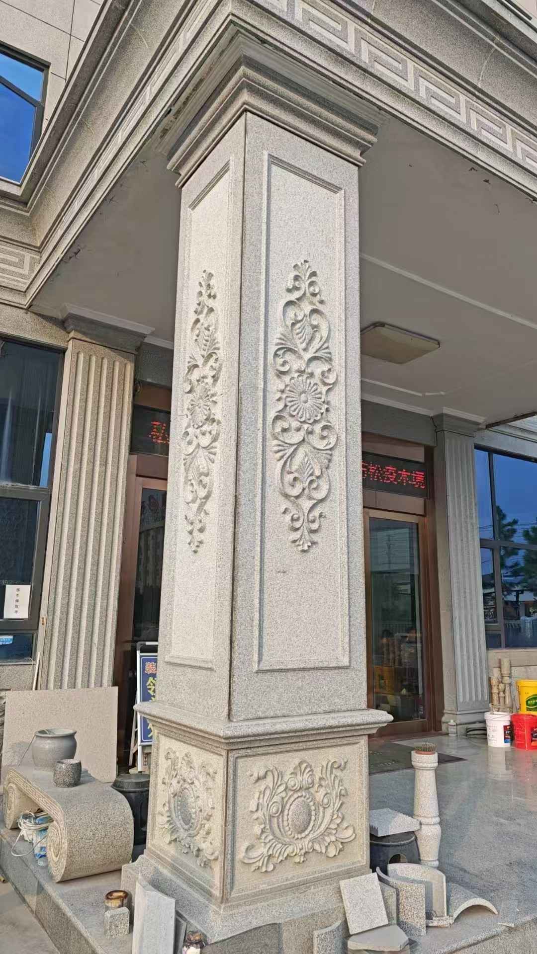 常德芝麻白别墅雕刻柱子  黄金麻